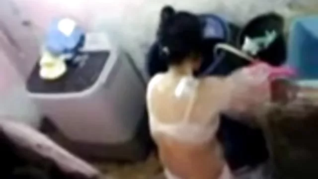 Bedava porno hiçbir kayıt Sabrina pislik mobil lezbiyen sex ile oynuyor