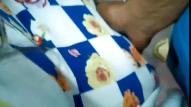 Bedava porno hiçbir kayıt Güzel kız yüzünde renk bedava pormo indir
